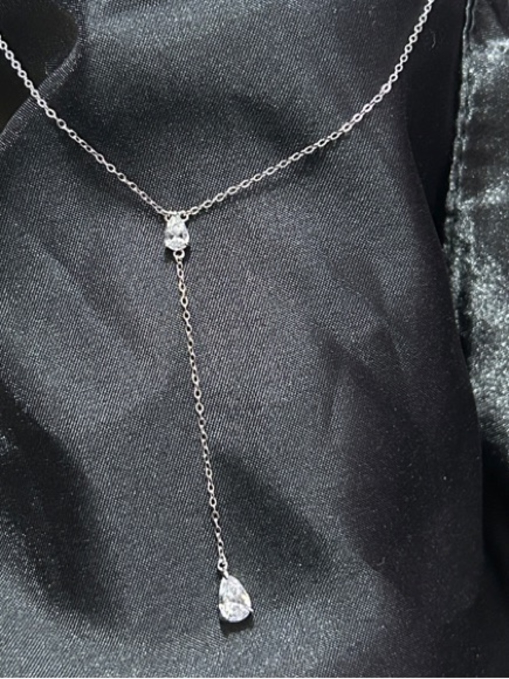 925 Silver Lariat Necklace with Teardrop CZ Stones